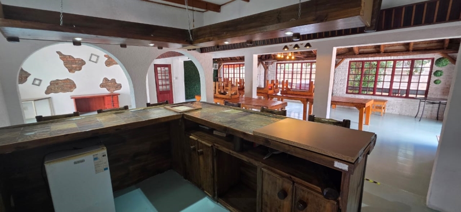 4 Bedroom Property for Sale in Flamwood North West